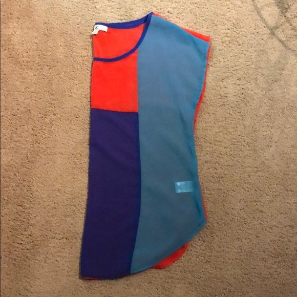 Color block top - Picture 3 of 4